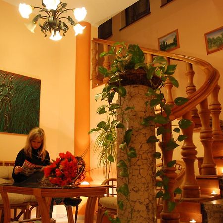 Kyjovsky Pivovar - Hotel, Restaurace, Pivni Lazne ภายนอก รูปภาพ