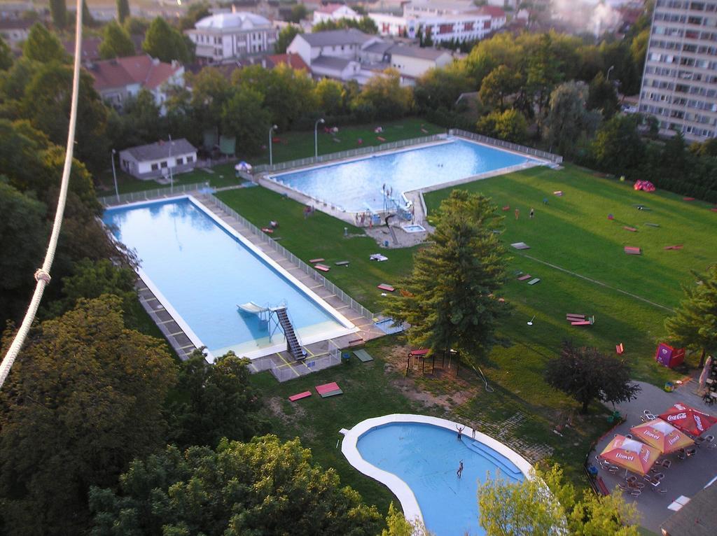 Kyjovsky Pivovar - Hotel, Restaurace, Pivni Lazne ภายนอก รูปภาพ