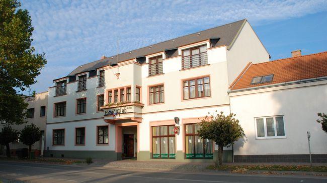 Kyjovsky Pivovar - Hotel, Restaurace, Pivni Lazne ภายนอก รูปภาพ